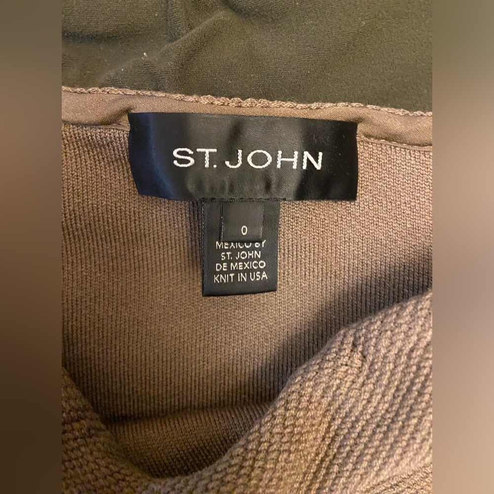 ST.JOHN skirt - Picture 7 of 7